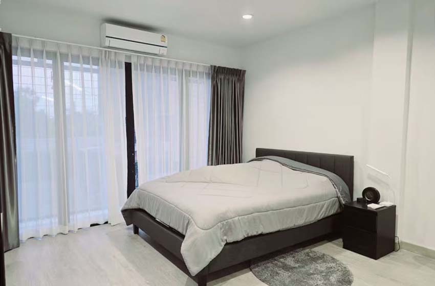 Townhouse in Nichada Thani 